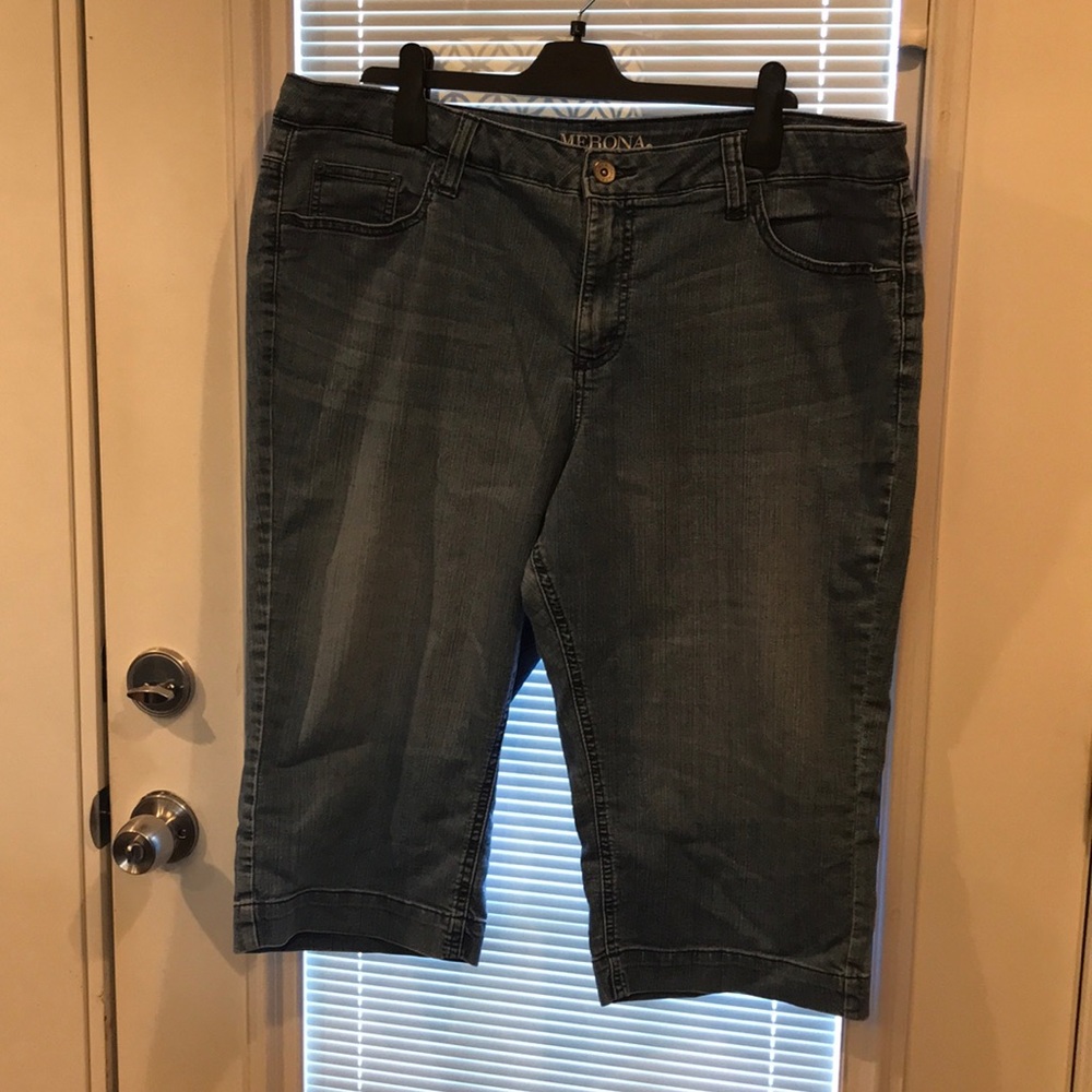 Merona plus size Capri jeans